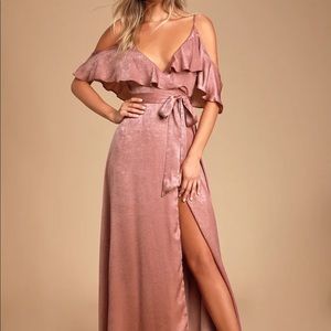 Lulu’s Satin Wrap dress in Rose- NWT